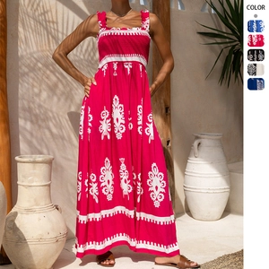 Women Bohemian Smocked Bodice Maxi Dress Sleeveless Floral Print Square Neck Vacation Beach A-Line With Pockets