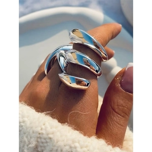 Polished silver stainless steel triple-layer spring ring for women on finger