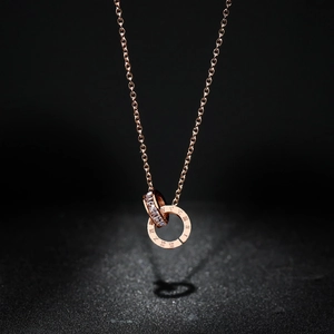 Elegant rose gold titanium steel interlocking double ring necklace with zircon inlay
