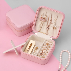 Portagioie portatile rosa con cerniera per anelli e collane in stile europeo
