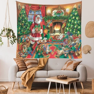 Detail eines festlichen Weihnachtswandteppichs mit Weihnachtsmann und Kamin an einer Wand