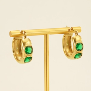 18K gold-plated C-shaped chunky earrings with green square zircon gemstones set on T-stand