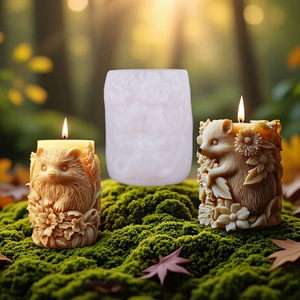 Igel und Blumen 3D Silikonform für DIY Wald-Duftkerzen mit detailliertem Reliefdesign