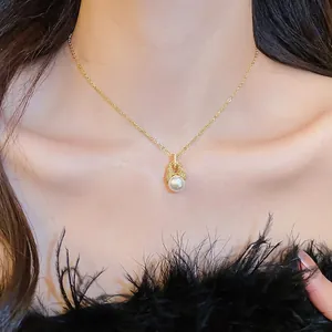 Künstliche Perlenanhänger Halskette 18 Karat Vergoldetes Kupfer Mit Zirkonia Elegante Schlüsselbeinkette Im Französischen Stil