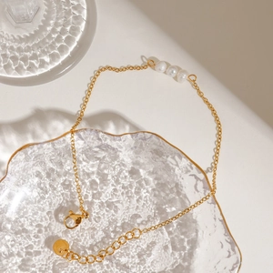 Minimalist 18K gold plated stainless steel anklet with three natural freshwater pearls