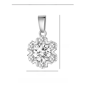 Detailed size parameters of 17mm snowflake pendant made of copper and zircon