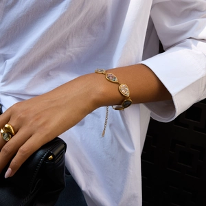 18K gold plated stainless steel bracelet featuring teardrop abalone shell inlays