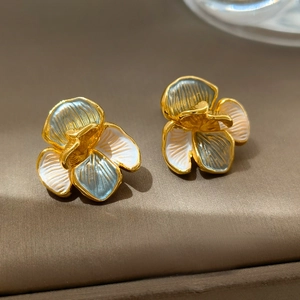 Elegant 3D floral earrings with S925 silver needles and golden edges in blue and white enamel