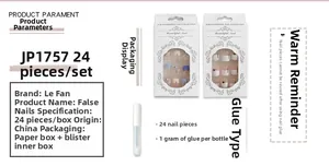 Détail de 24 faux ongles longs ballerine avec design français bleu clair et violet pastel