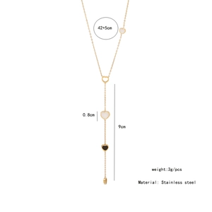 Detailansicht der goldene Herz Y-Kette mit Maßen, 42+5cm Kette und 9cm Anhängerlänge