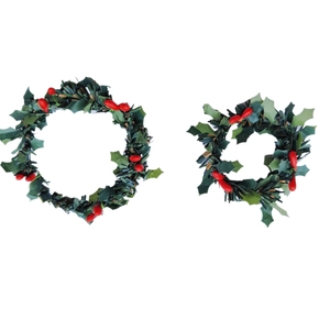 Christmas napkin rings set featuring red berries and green pine needles decoration
