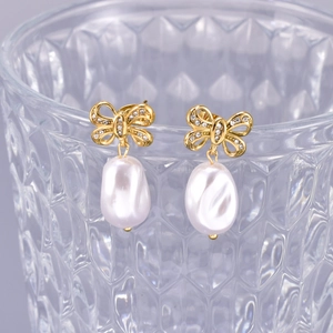 Bowknot Artificial Pearl Drop Earrings With Stainless Steel Earring Post 18K Gold Plated Zircon Vintage Jewelry For Women