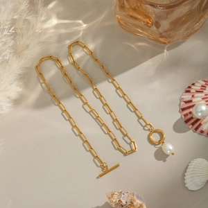 Elegant 18K gold plated stainless steel paperclip chain necklace with pearl and OT buckle
