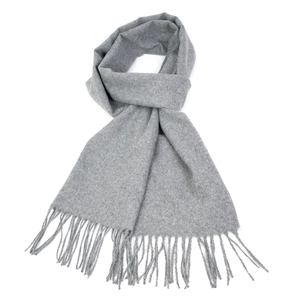 Classic grey cashmere-feel scarf with tassels for men, soft winter neck wrap in British style