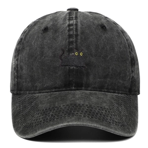 Unisex Baseballkappe aus gewaschener Baumwolle mit minimalistischer schwarzer Katze