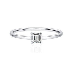 Asscher cut 0.4ct Moissanite sugarloaf S925 sterling silver ring with professional reflection