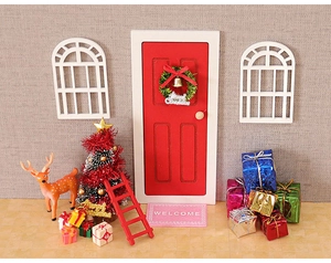 Miniature Christmas set with red wooden door, wreath, tree and reindeer decor