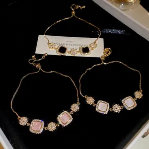 Bracelets ajustables plaqués or 18 carats avec zircons carrés roses blancs et noirs