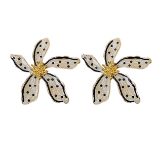 Retro polka dot flower earrings with creamy petals and golden center in five-petal design