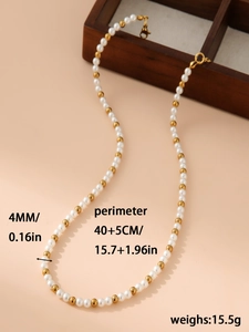 Detailed dimensions of 4mm pearl and gold bead necklace with 40+5cm length measurements