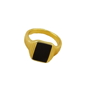 Retro 18K gold plated stainless steel signet ring with black square stone inlay and stripes