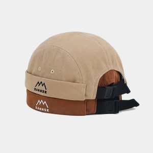 Bonnets Docker vintage en coton kaki et marron avec broderie latérale et sangle de réglage