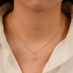Minimalist S925 sterling silver lightning bolt necklace with diamonds worn by model