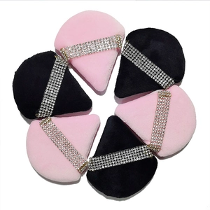 Set of 6 velvet triangle powder puffs in pink and black with sparkling rhinestone straps