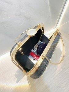 Elegante schwarze Glitzer-Abendtasche mit Goldrahmen und Kristallverschluss für Partys