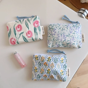 Floral cotton pouch set with tulip and lavender patterns for cosmetics storage