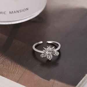 Exquisite copper bee open ring with micro-set zircon and silver finish for women