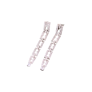 Orecchini pendenti a catena quadrata in argento con pietre di zircone dallo stile minimal