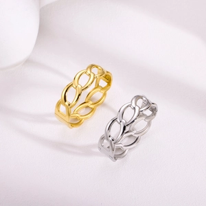 Minimalist stainless steel hollow chain rings in gold and silver finishes on white