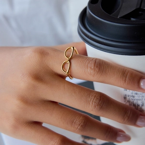 18K gold stainless steel adjustable open ring with infinity sunglasses design on hand