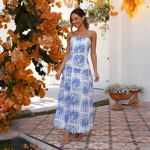 Robe longue dos nu à imprimé floral bleu pour les vacances d'été et la plage
