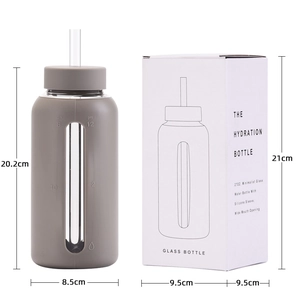 800ml 27oz glass water bottle with grey silicone sleeve and straw in packaging box