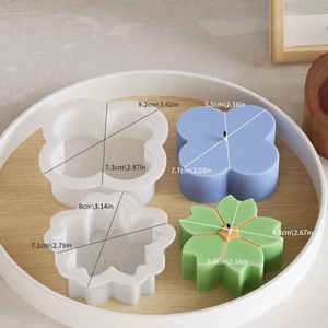 Dimensioni dettagliate degli stampi in silicone a quadrifoglio per candele e resina DIY