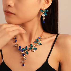 Vintage Flower Rhinestone Necklace And Earrings Waterdrop Tassel Blue Crystal Gold Alloy Jewelry For Women