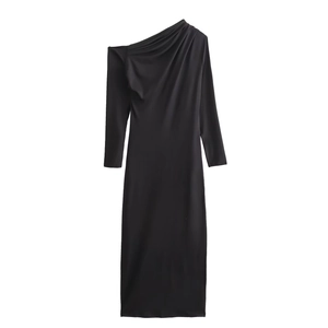 Elegant black one-shoulder long sleeve maxi dress with premium stretch fabric