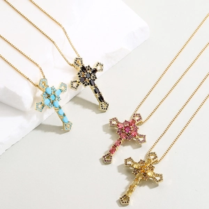 Kreuz Anhänger Halskette Kupfer 18K Vergoldet Geometrisch Zirkonia Nische Hip Hop Modeschmuck Für Damen