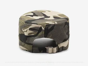 Vue arrière de la casquette militaire camouflage avec boucle réglable et coutures