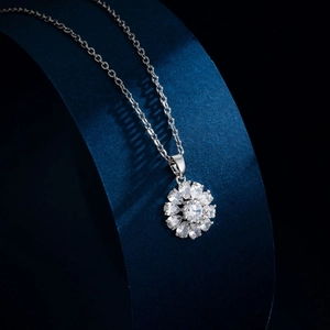 Snowflake Pendant Necklace With Titanium Steel Chain And Copper Cubic Zirconia Floral Charm For Women Sparkly Jewelry