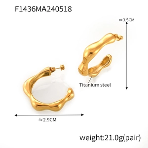 Detailed size view of gold titanium steel C-shaped earrings with 3.5cm height