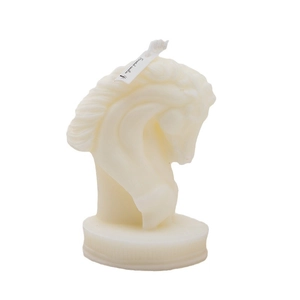 Artistic horse head sculpture scented candle in cream white wax for home decor