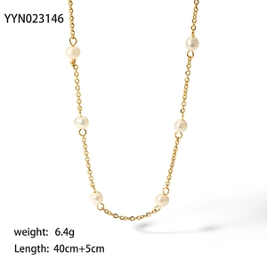 Detailed view of baroque pearl necklace with 40cm plus 5cm golden stainless steel chain