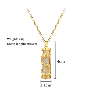 Detailed gold dragon necklace pendant dimensions with 4cm height and 40cm chain