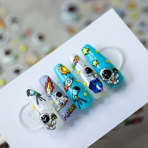 Stickers nail art thème espace avec relief 3D, astronautes et strass bleus brillants