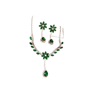Exquisite silver flower jewelry set with green zircon stones including necklace and earrings