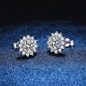 Sparkling S925 sterling silver sunflower stud earrings with round moissanite center stone