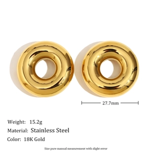 Detailed specs of 18K gold plated stainless steel hollow hoop earrings with dimensions